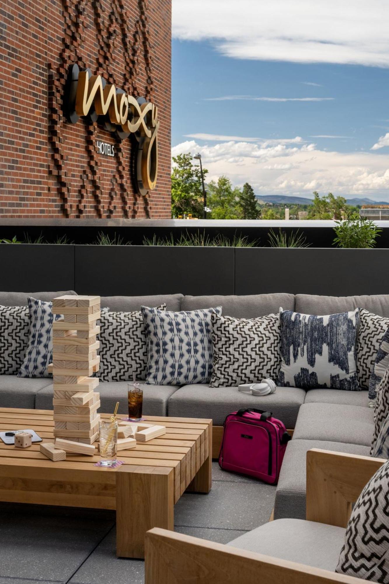 Moxy Boulder Hotel Buitenkant foto